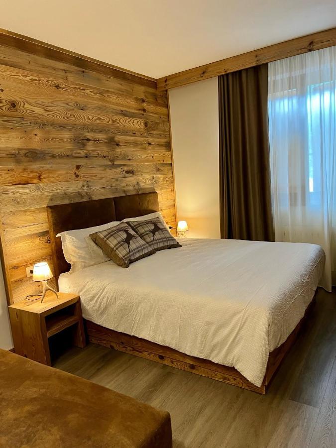 Hotel Da Franco E Adriana Pieve Di Ledro Kültér fotó